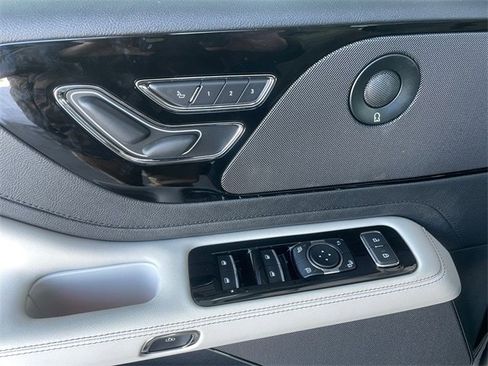 New 2025 Lincoln Aviator Reserve w/ Illumination Package image 21