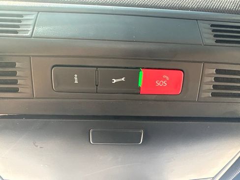 Used 2021 Volkswagen Jetta R-Line FWD image 23