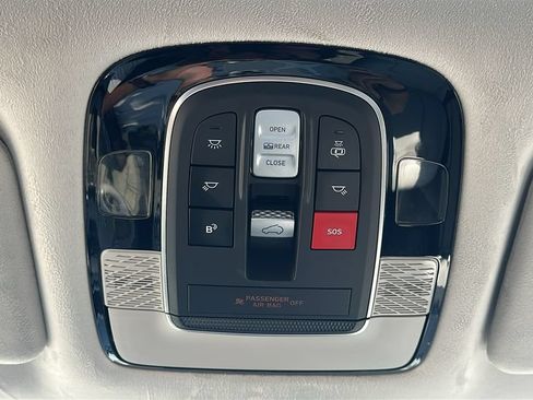 Used 2024 Hyundai Palisade Calligraphy AWD/4WD image 32