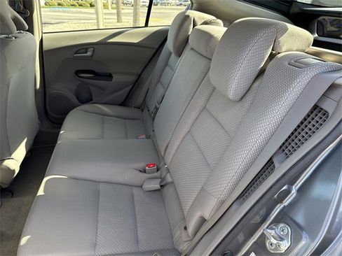 Used 2014 Honda Insight Base image 25
