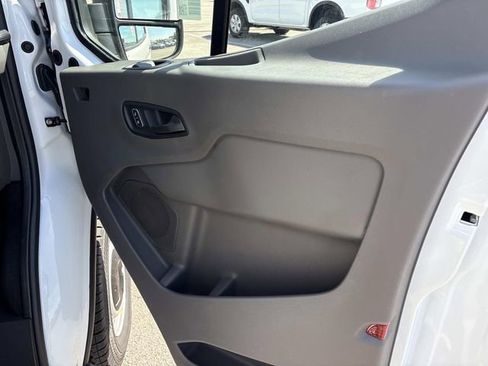 New 2026 Ford Transit 250 148 Medium Roof RWD image 19
