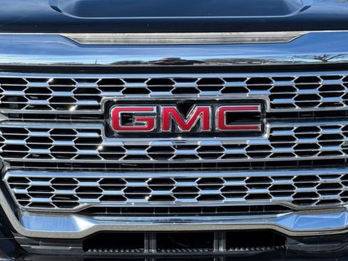 Used 2021 GMC Canyon Denali image 44