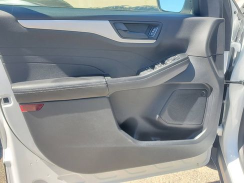 Used 2022 Ford Escape SE w/ Convenience Package AWD/4WD image 10