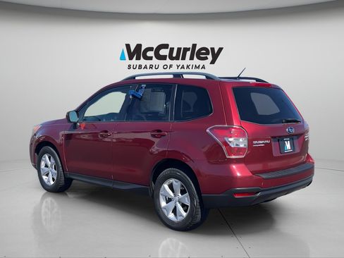 Used 2014 Subaru Forester 2.5i Premium w/ All-Weather Package AWD/4WD image 7