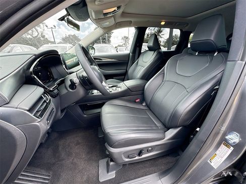 Certified 2026 INFINITI QX60 Pure w/ Cargo Package image 22