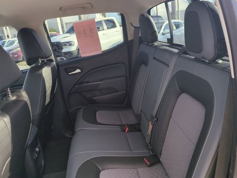 Used 2022 Chevrolet Colorado Z71 image 13