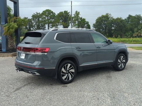 Certified 2026 Volkswagen Atlas SEL AWD/4WD image 7