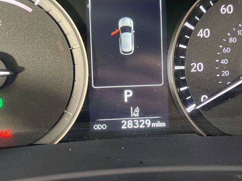 Used 2022 Lexus RX 450h AWD w/ Premium Package image 12