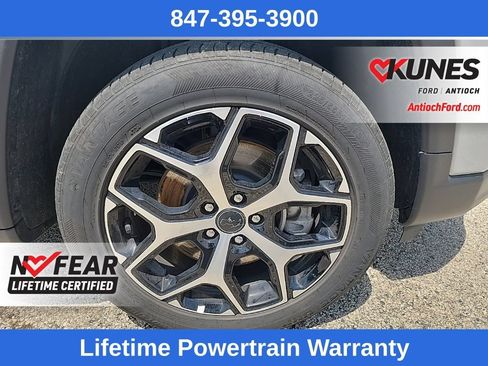Used 2025 Jeep Compass Limited AWD/4WD image 8