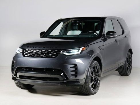 Used 2024 Land Rover Discovery Dynamic SE AWD/4WD image 1