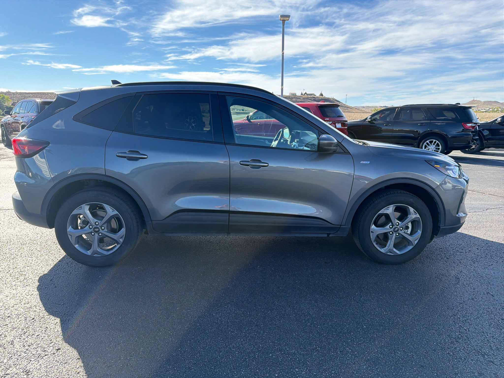 Used 2025 Ford Escape ST-Line Select AWD/4WD image 4