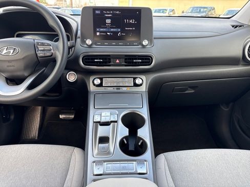 Used 2023 Hyundai Kona SE w/ Cargo Package image 23