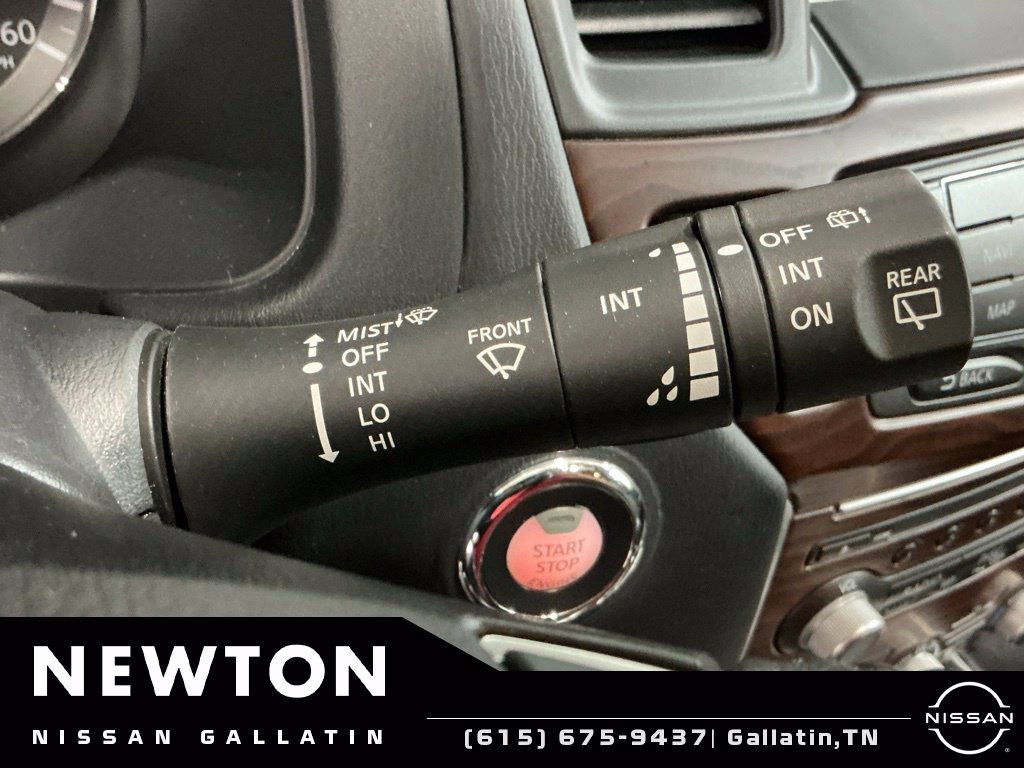 Used 2020 Nissan Pathfinder Platinum AWD/4WD image 48