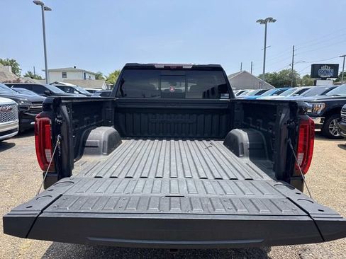 Used 2024 GMC Sierra 1500 Denali w/ Denali Reserve Package AWD/4WD image 10