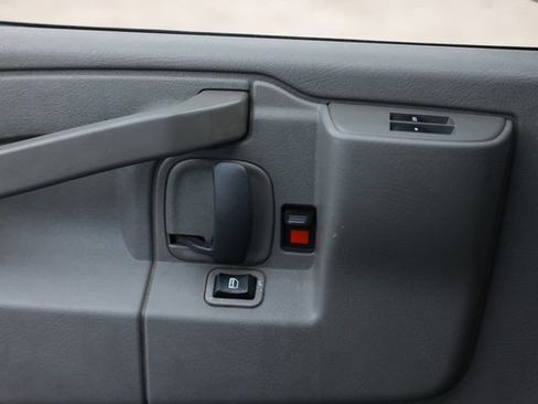 Used 2021 Chevrolet Express 2500 w/ Driver Convenience Package image 43