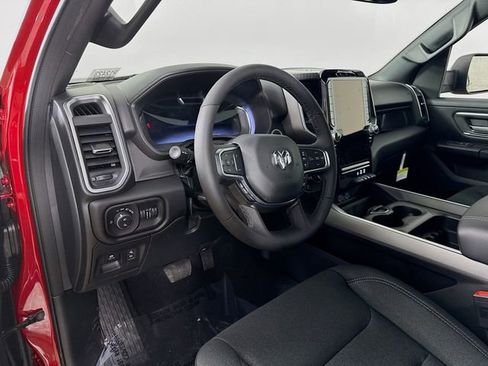 New 2026 RAM 1500 4x4 Crew Cab image 9