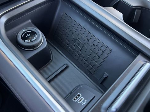 New 2025 Ford Expedition Max Platinum w/ Platinum Ultimate Package image 43