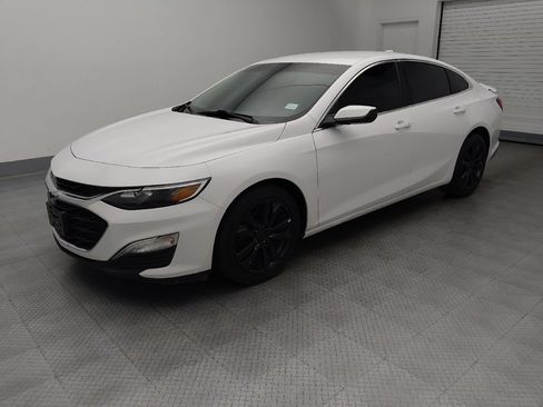 Used 2023 Chevrolet Malibu RS FWD image 2