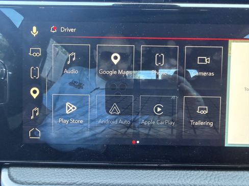 Used 2023 GMC Sierra 1500 Denali w/ Denali Reserve Package AWD/4WD image 18