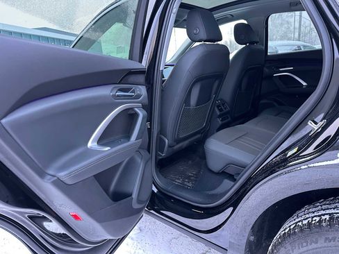 New 2025 Audi Q5 Premium image 15