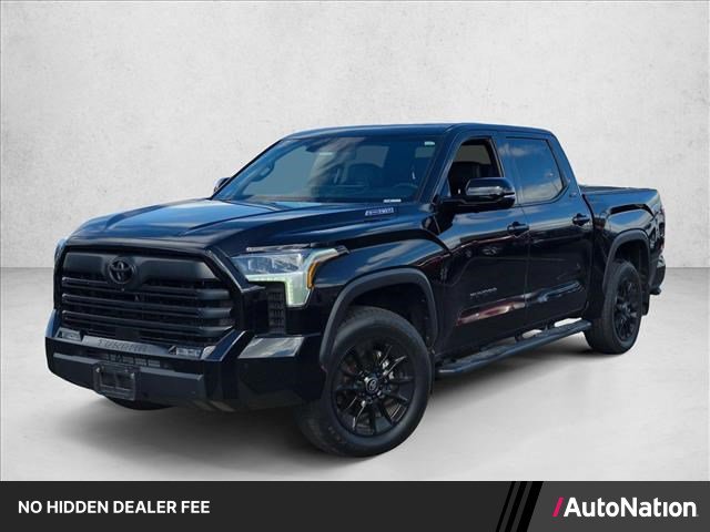 Used 2025 Toyota Tundra Limited AWD/4WD image 1