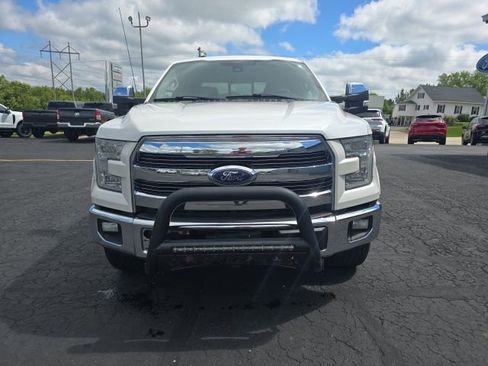 Used 2015 Ford F150 Lariat w/ Equipment Group 502A Luxury image 2
