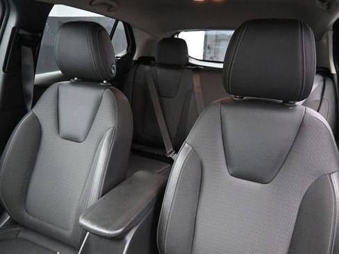 Used 2025 Buick Encore GX Preferred image 16