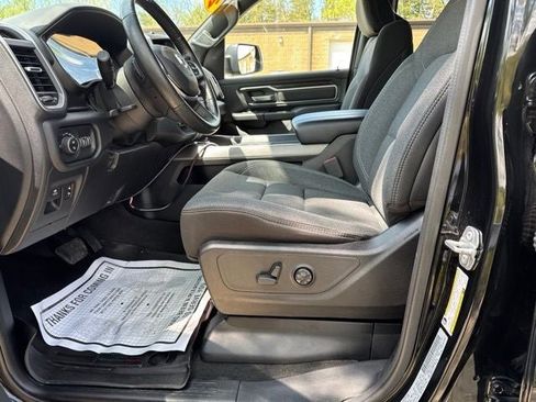 Used 2019 RAM 1500 Big Horn AWD/4WD image 8
