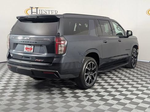 Certified 2022 Chevrolet Suburban RST w/ Luxury Package AWD/4WD image 7