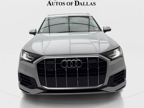 Used 2022 Audi Q7 3.0T Premium Plus w/ Premium Plus Package AWD/4WD image 3