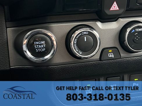 Used 2017 Toyota Tacoma TRD Off-Road w/ Premium & Technology Package image 43