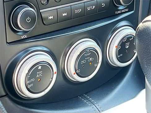 Used 2017 Nissan 370Z Coupe image 13