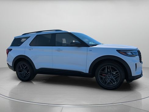 New 2026 Ford Explorer ST-Line w/ ST-Line Street Pack image 35