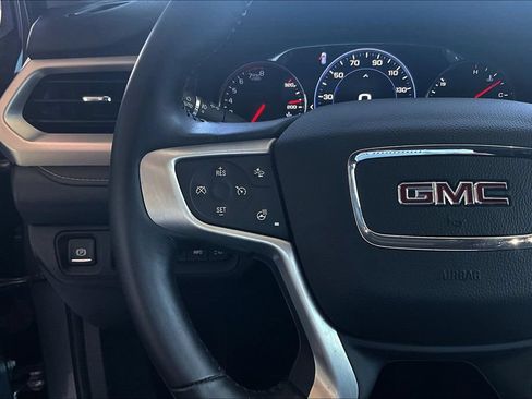 Used 2021 GMC Acadia SLT w/ Elevation Edition AWD/4WD image 7