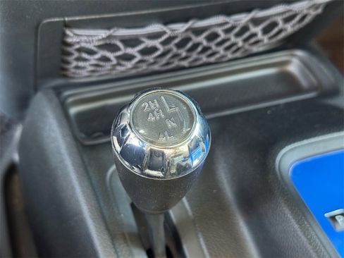 Used 2016 Jeep Wrangler Sport image 29