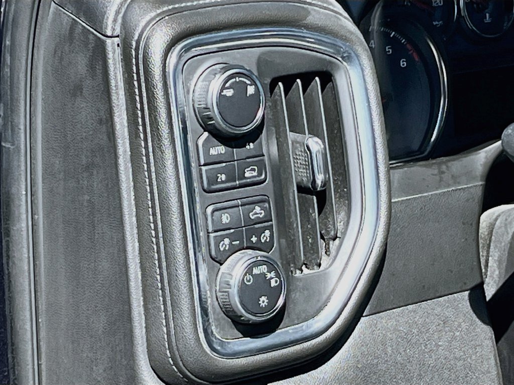 Used 2019 Chevrolet Silverado 1500 RST w/ All-Star Edition AWD/4WD image 10