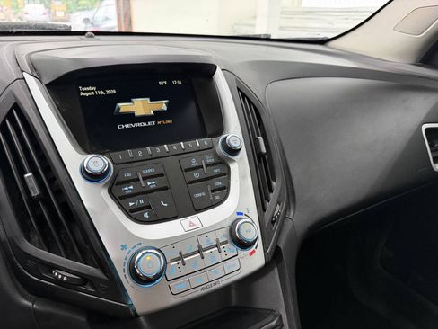 Used 2017 Chevrolet Equinox LT w/ Convenience Package AWD/4WD image 28