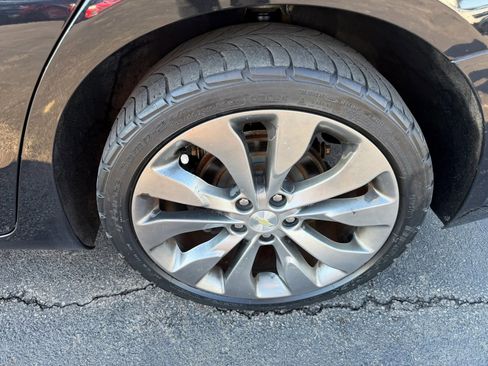 Used 2016 Chevrolet Malibu Premier w/ Driver Confidence Package image 45