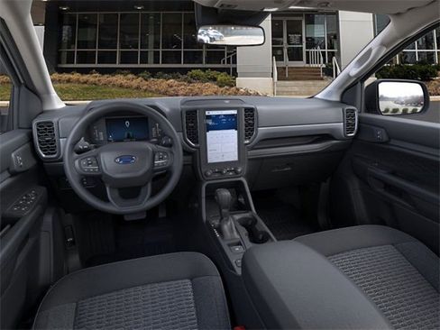 New 2025 Ford Ranger XL image 9