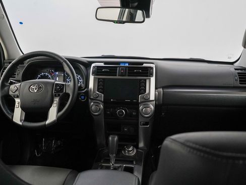 Used 2024 Toyota 4Runner SR5 Premium image 14