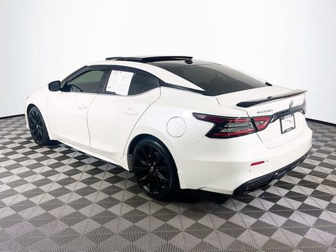 Used 2022 Nissan Maxima SR w/ Sport Mat Group image 6