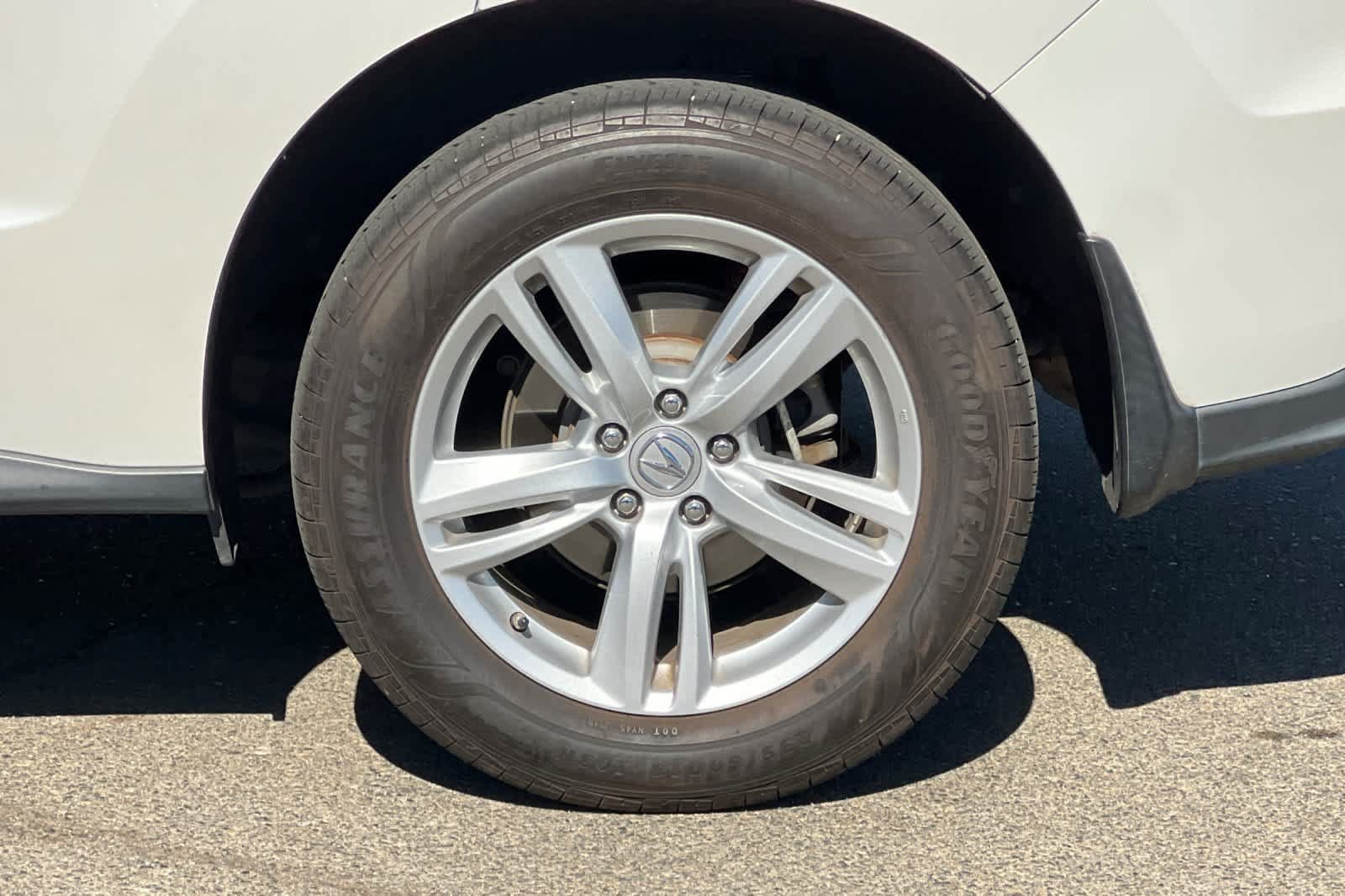 Used 2014 Acura RDX w/ Technology Package AWD/4WD image 25