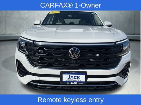 Used 2025 Volkswagen Atlas SEL Premium R-Line image 8