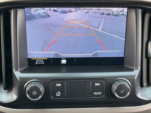 Used 2022 Chevrolet Colorado Z71 image 29