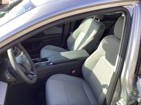 Used 2026 Toyota Camry LE FWD image 14