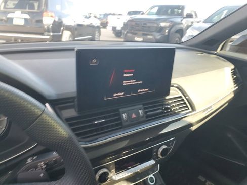 Used 2025 Audi SQ5 Premium Plus AWD/4WD image 11