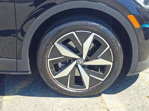 Used 2023 Volkswagen ID.4 Pro S RWD image 9