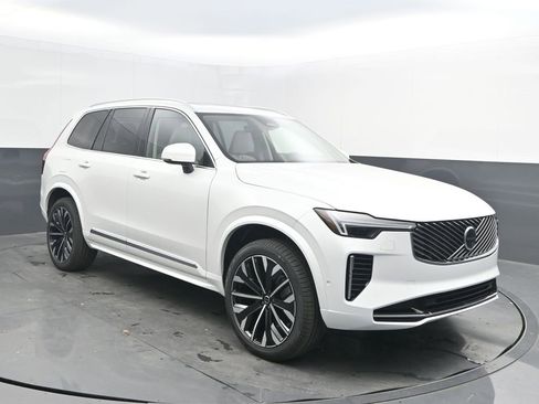 New 2026 Volvo XC90 B6 Ultra w/ Protection Package Premier AWD/4WD image 9