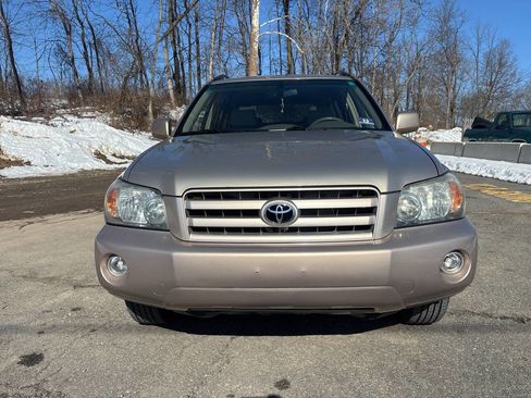 Used 2005 Toyota Highlander Limited image 6