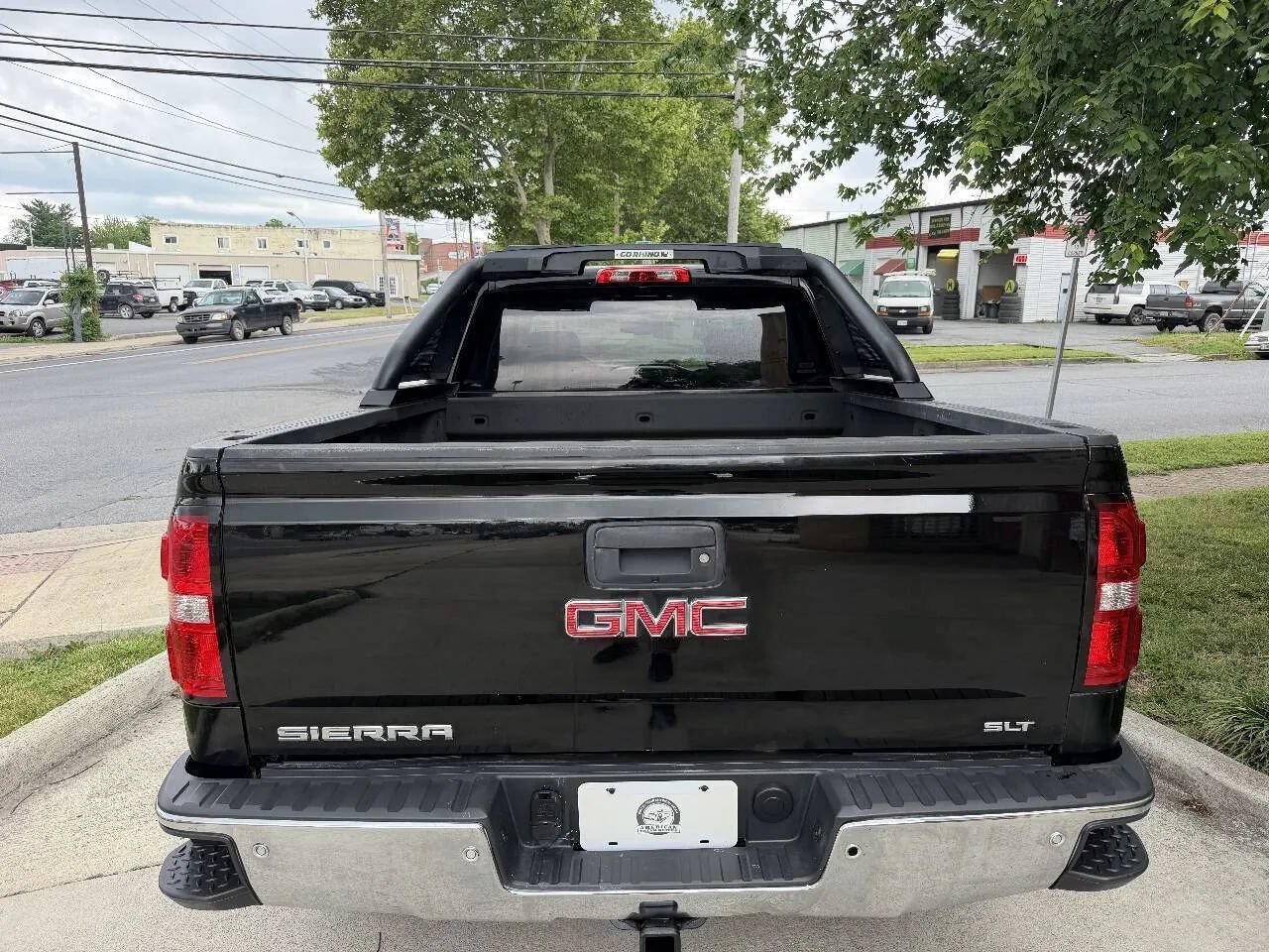 Used 2014 GMC Sierra 1500 SLT w/ SLT Preferred Package AWD/4WD image 13